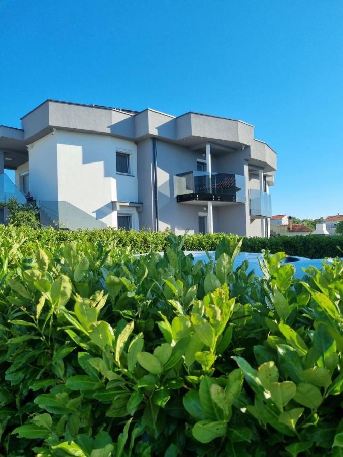 Apartman Paola Vrh  Екстериор снимка